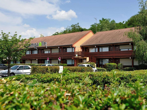 蒂耶尔康铂酒店