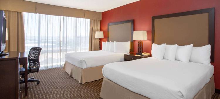 菲尼克斯中城智选假日套房酒店(Holiday Inn Express & Suites Phoenix - Midtown)图片