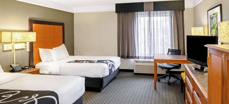 休斯顿西部公园10号拉昆塔温德姆套房酒店(La Quinta Inn & Suites by Wyndham Houston West Park 10)图片