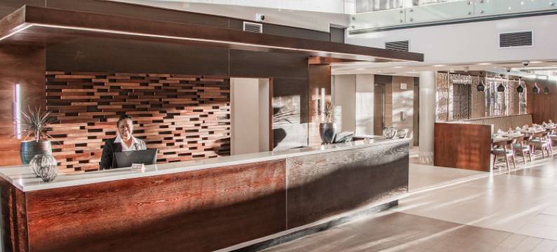 温德和克城镇小屋(Town Lodge Windhoek, Namibia)图片