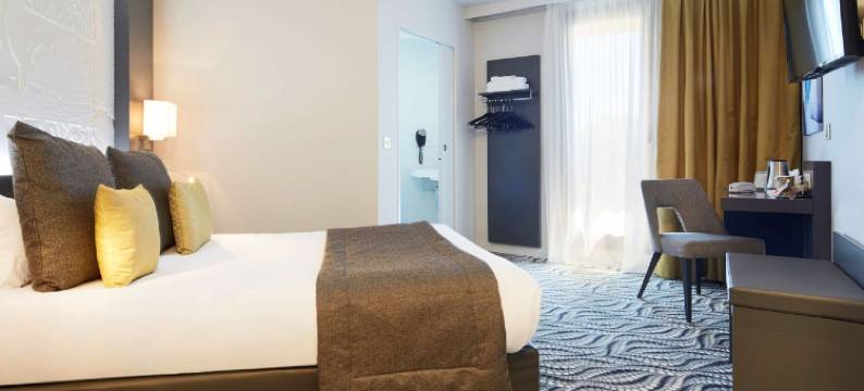 基里亚德酒店-博藏斯新凯旋门(Kyriad Paris Ouest - Bezons la DÉFENSE)图片