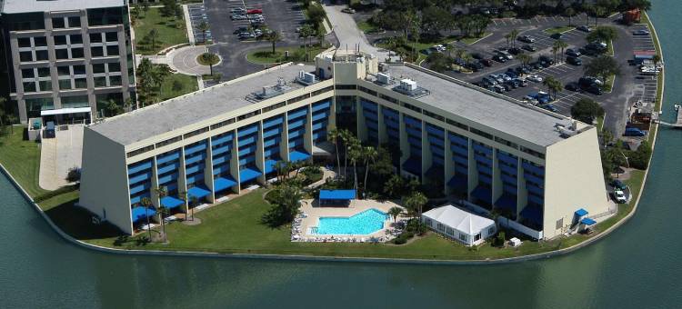 坦帕落基点海滨希尔顿逸林酒店(DoubleTree by Hilton Tampa Rocky Point Waterfront)图片