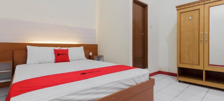 库尔科斯特伊斯兰酒店-近坤甸阿雅尼美佳购物中心(KoolKost Syariah Near Ayani Mega Mall Pontianak)图片