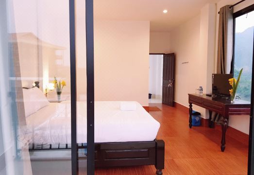 Simon Riverside Hotel Hotel Overview