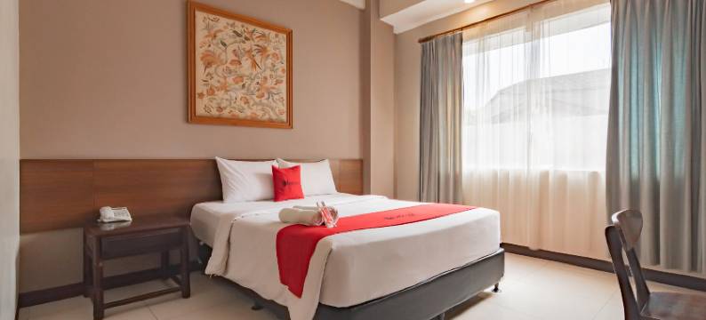 红多兹酒店-近新邦达戈2号(RedDoorz Near Simpang Dago 2)图片