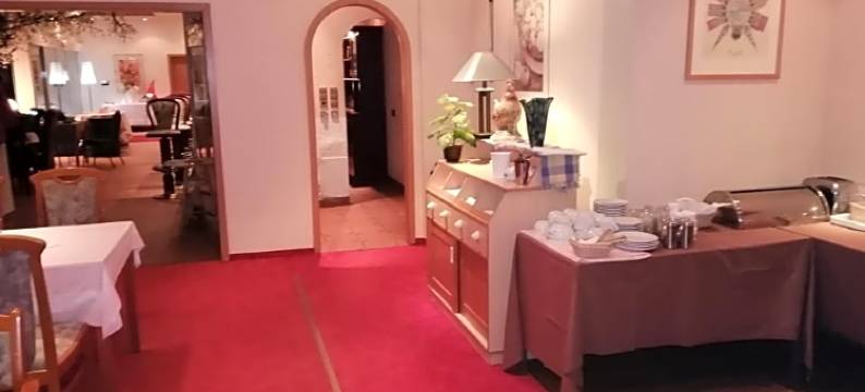 罗瑟区Edit客栈(Edit Pension Rossau)图片