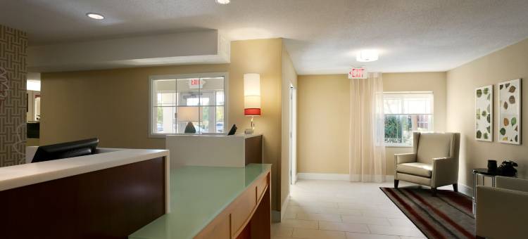 奥兰多阿尔塔蒙特斯普林斯美茵斯坦套房酒店(MainStay Suites Orlando Altamonte Springs)图片