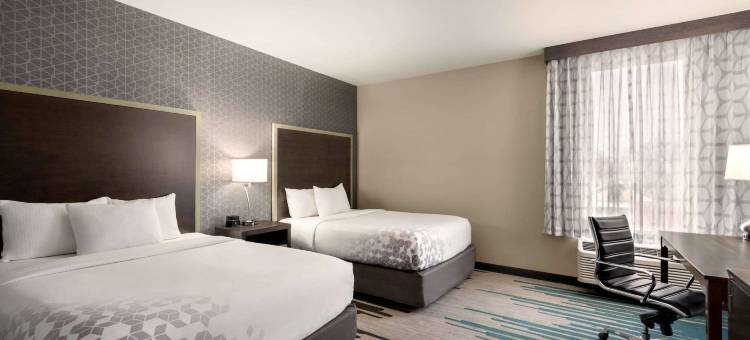 克洛维斯拉昆塔温德姆套房酒店(La Quinta Inn & Suites by Wyndham Clovis CA)图片