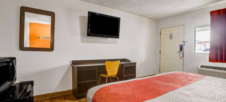 新墨西哥克罗维斯 6 号汽车旅馆(Motel 6 Clovis, NM)图片