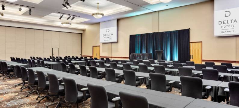 米德韦斯特城里德会议中心万豪德尔塔酒店(Delta Hotels Midwest City at the Reed Conference Center)图片