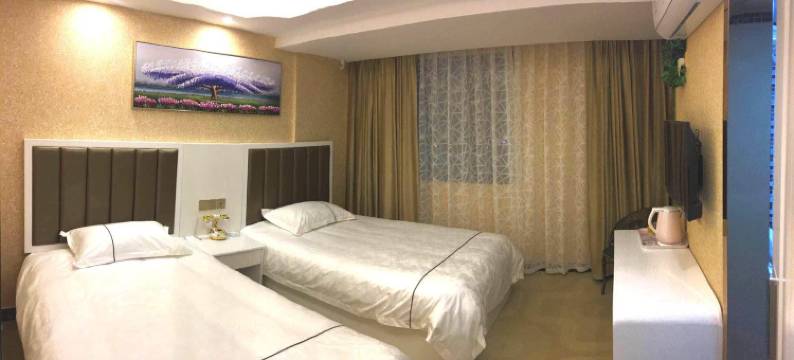 紫星鑫主题宾馆(汉阳客运站地铁站店)图片