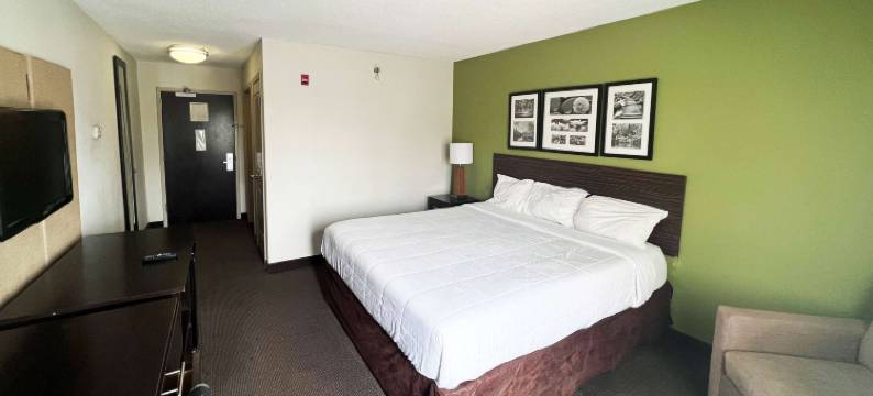 Ramada by Wyndham Jackson MS图片