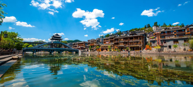 古童临江客栈(凤凰虹桥店)图片