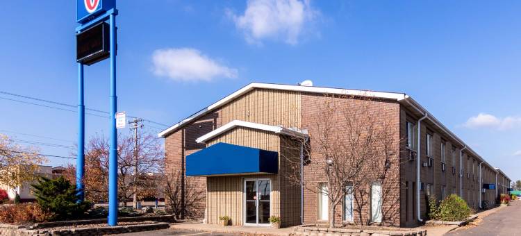 威斯康星州欧克莱尔汽车旅馆(Motel 6 Eau Claire, WI)图片