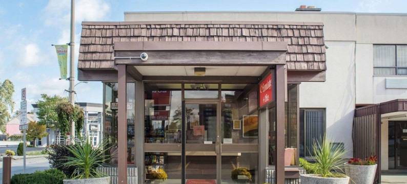 瀑布伊康旅馆(Econo Lodge by the Falls)图片