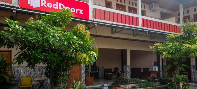 RedDoorz Syariah Near Exit Toll Palur图片