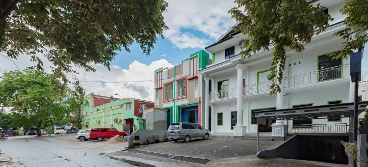 Urbanview Hotel 99 Syariah Banjarbaru by RedDoorz图片