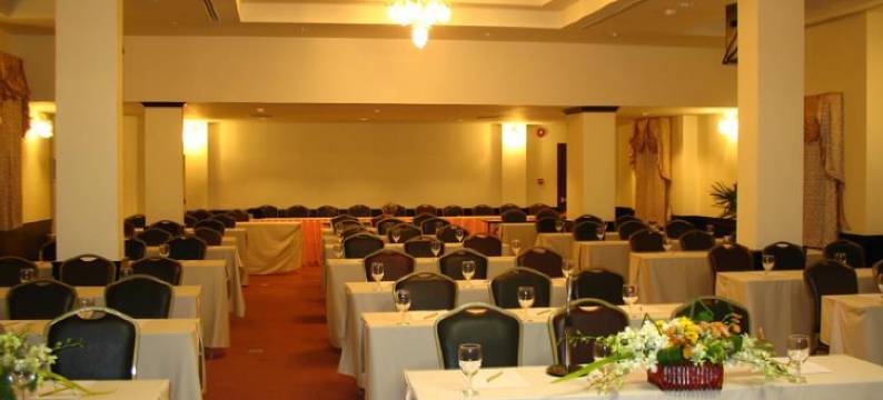 华欣瓦纳雷酒店(Wannara Hotel Hua Hin)图片