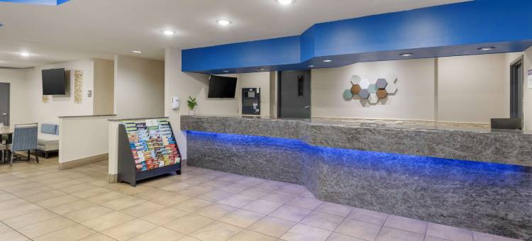 圣路易斯贝斯特韦斯特酒店(Best Western St. Louis Inn)图片