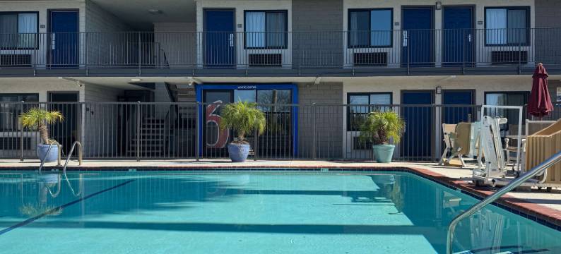 西米谷6号汽车旅馆(Motel 6 Simi Valley, CA)图片