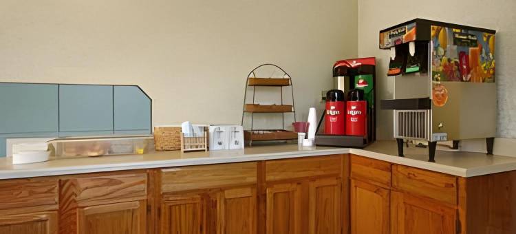 埃斯帕诺拉温德姆戴斯酒店(Days Inn by Wyndham Espanola)图片