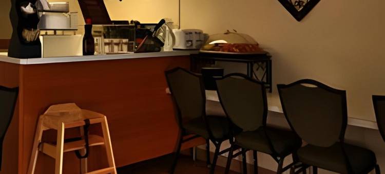 卢韦恩I-90温德姆速8酒店(Super 8 by Wyndham Luverne I90)图片