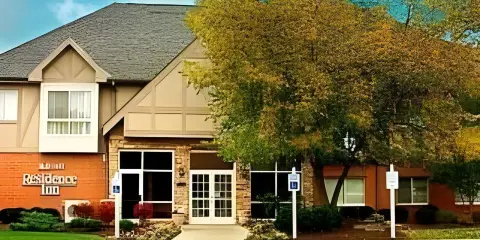 克里夫蘭獨立村居家酒店