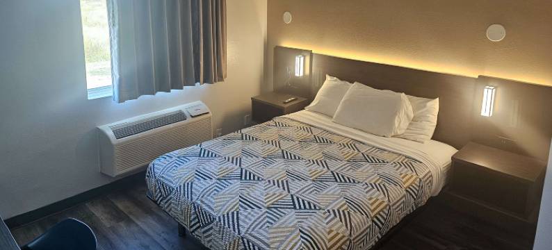 德克萨斯辛顿 6 号汽车旅馆(Motel 6 Sinton, TX)图片