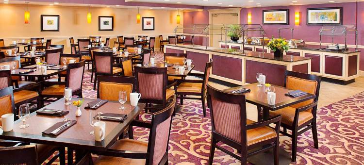 新奥尔良机场希尔顿逸林酒店(DoubleTree by Hilton New Orleans Airport)图片