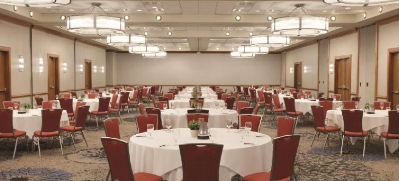 亚特兰大希尔顿大使套房酒店-百年奥林匹克公园(Embassy Suites by Hilton Atlanta at Centennial Olympic Park)图片