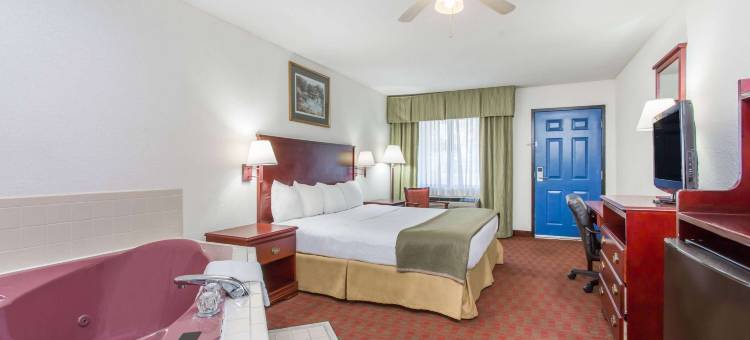 曼宁温德姆呗盟酒店(Baymont by Wyndham Manning)图片