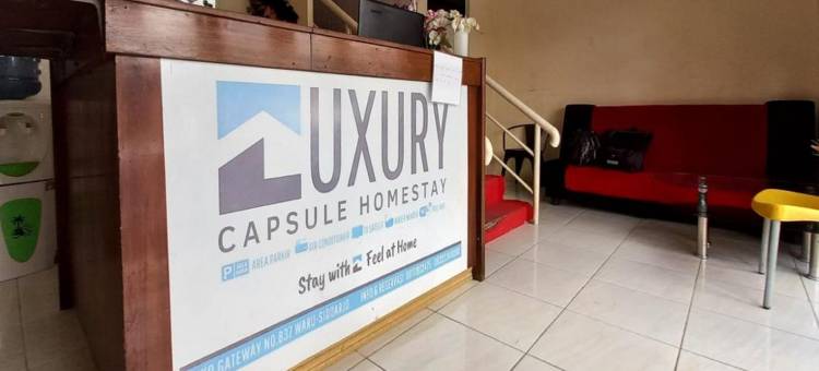 红门酒店@豪华民宿-近阿罗哈瓦鲁泗水(RedDoorz at Luxury Homestay Near Aloha Waru Surabaya)图片