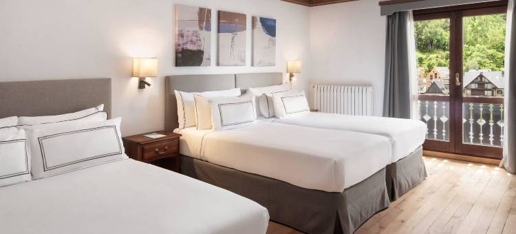 美利亚德特雷多斯(Meliá de Tredós)图片