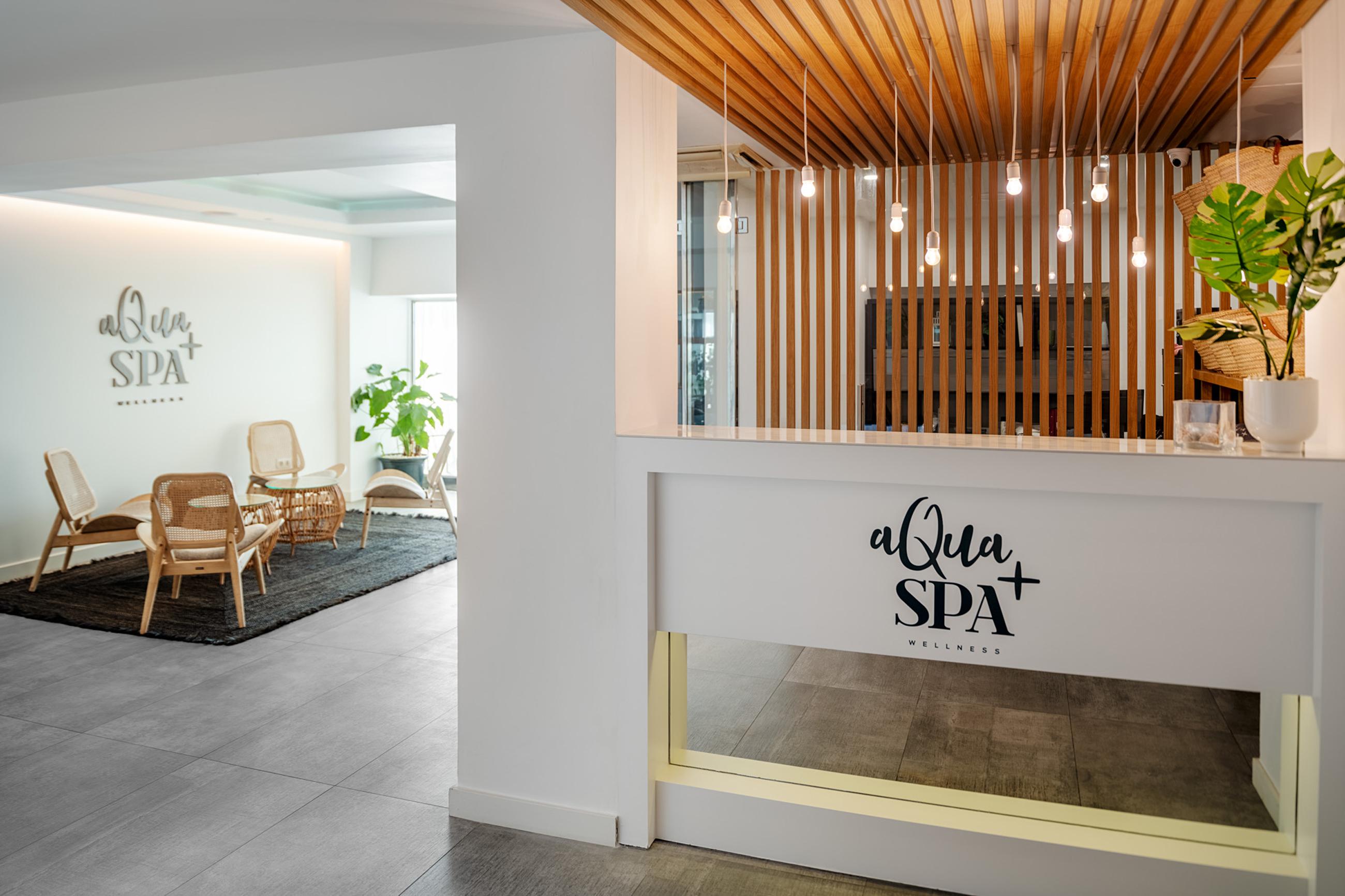 Arrecife Gran Hotel & Spa Over view