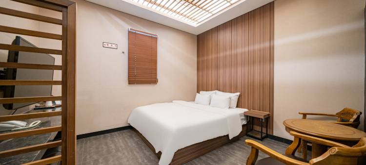 Yangsan Mulgeum September Hotel图片