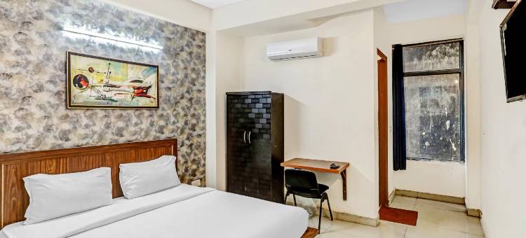 Hotel O Aditya Residency Sector 35 Noida图片