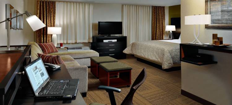 Staybridge Suites 迪尔伯恩 MI by IHG(Staybridge Suites DEARBORN MI by IHG)图片