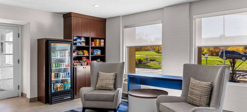 佩恩斯维尔舒适酒店(Comfort Inn)图片