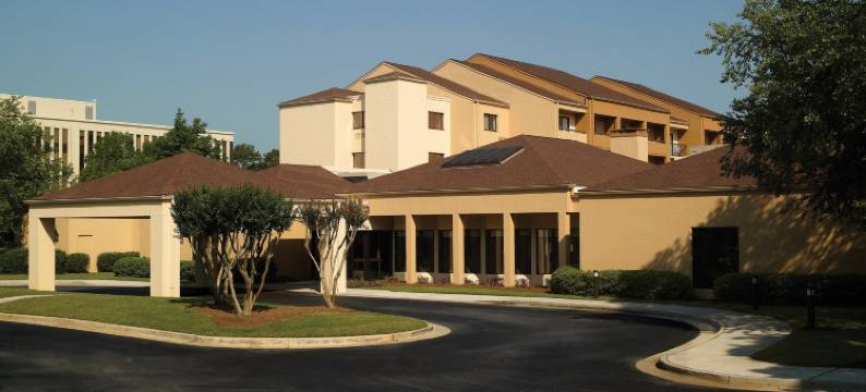 亚特兰大行政公园/埃默里万怡酒店(Courtyard Atlanta Executive Park/Emory)图片
