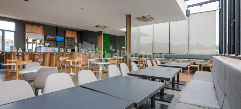 位于城市中心的1卧室公寓-100平方米|带1个独立浴室(Ketje Luxury Capsule Mitra RedDoorz)图片