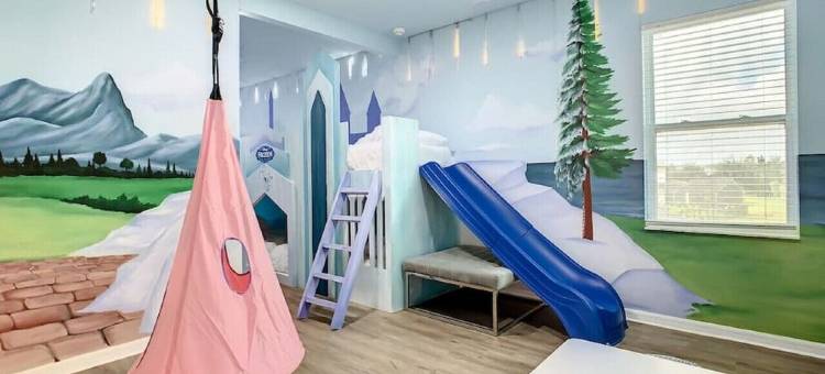 公园可容纳32人，带私人泳池、影院和游戏室的定制主题度假屋!(Custom Themed Home sleeps 32 -near parks with private pool, theater, game room!)图片