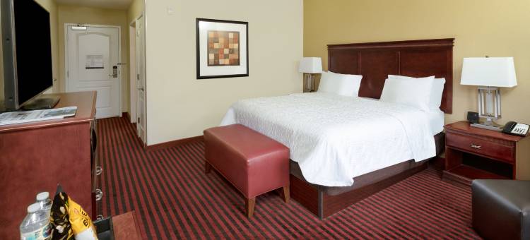 卡温顿欢朋酒店(Hampton Inn Covington)图片