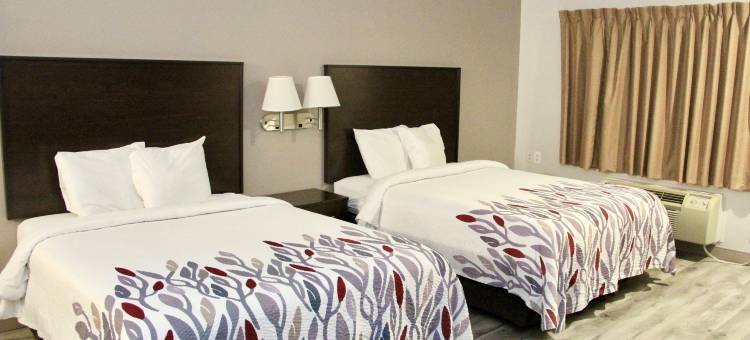 猎户座湖/奥本山红顶套房酒店(Red Roof Inn & Suites Lake Orion/ Auburn Hills)图片