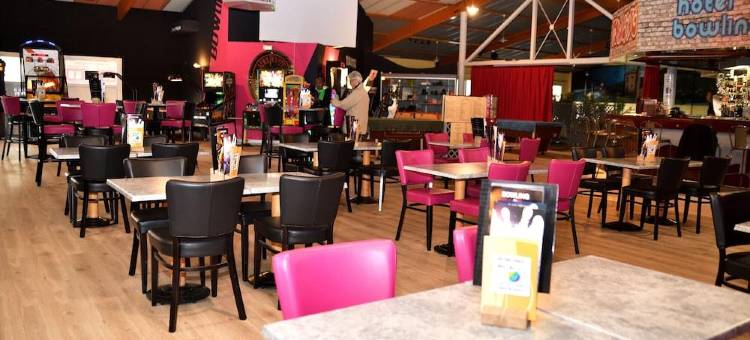 Cit'Hotel餐厅保龄球米洛(Cit'Hotel Restaurant du Bowling de Millau)图片