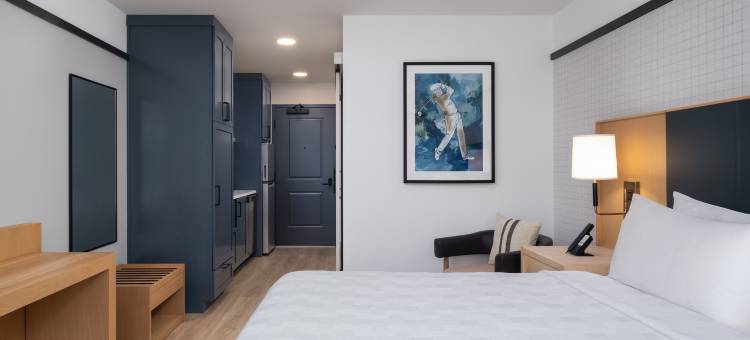 丹尼森酒店(Denizen Hotel)图片