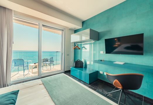 Nautilus Hotel Hotel Overview