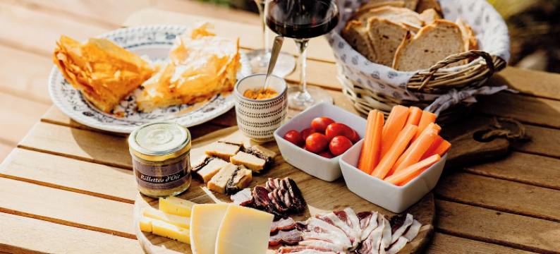 拉蒂格栖息地泡沫酒店(Les Bulles perchées de Lartigue)图片