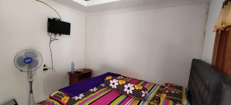 利马桑姆巴达尔莫酒店(Limasan Mbah Darmo)图片