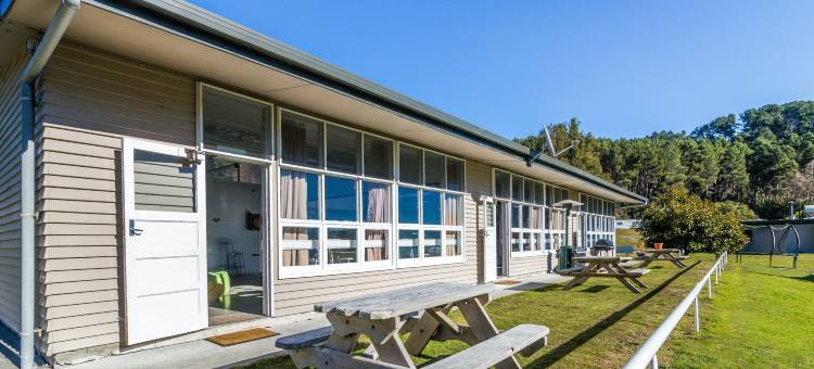 莫图特尔海湾前十大假日公园酒店(Motutere Bay Top 10 Holiday Park)图片