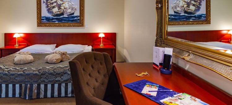 罗伯特港酒店(Hotel Robert's Port)图片